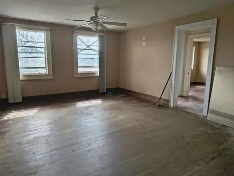 15 Lake Howard Drive NW Winter Haven FL 33880