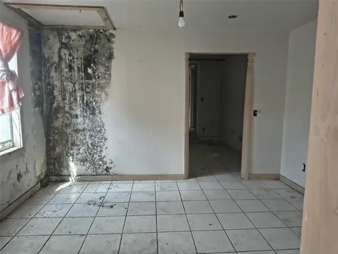 15 Lake Howard Drive NW Winter Haven FL 33880