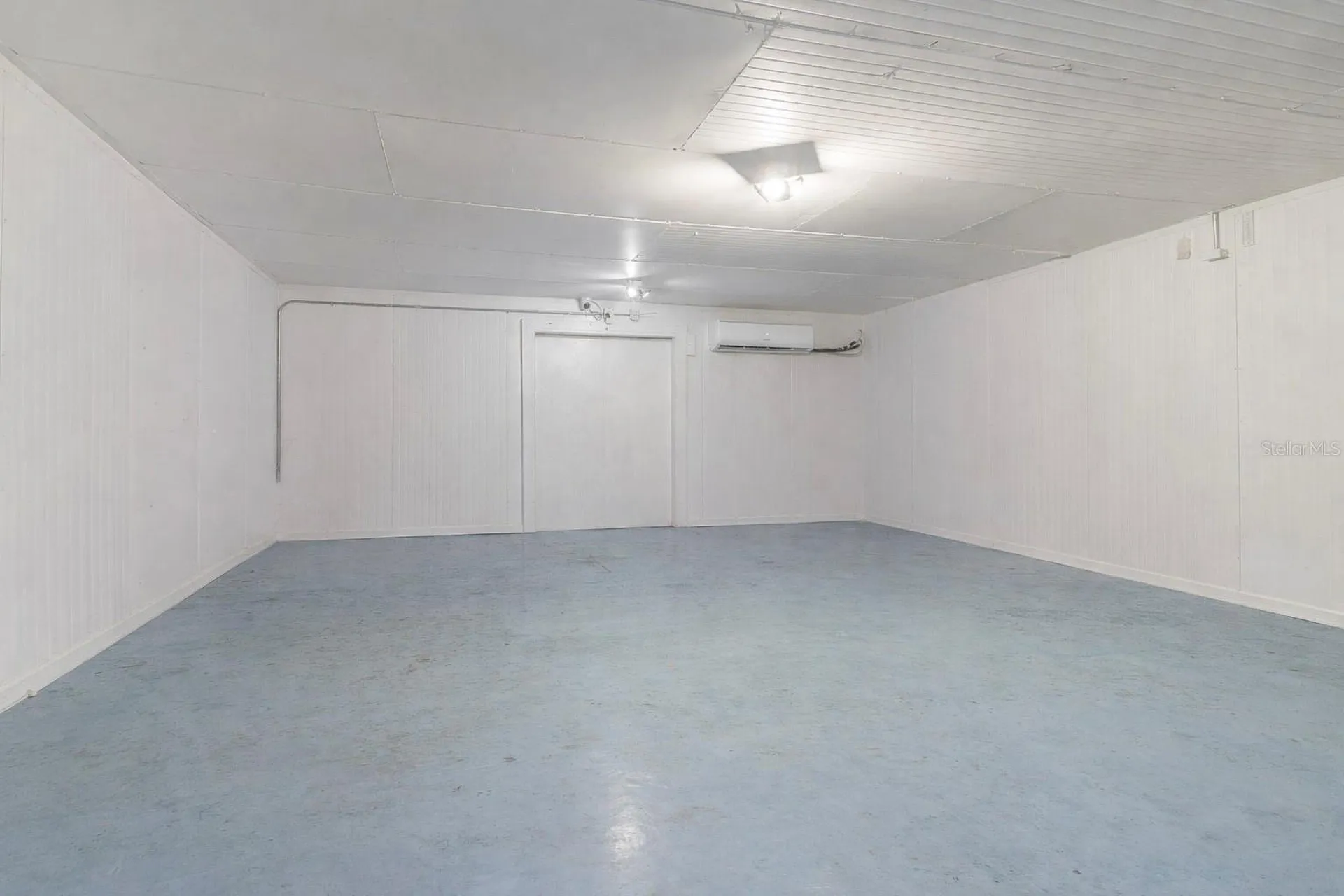 40945 Beach Eustis FL 32736