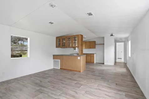 40945 Beach Eustis FL 32736