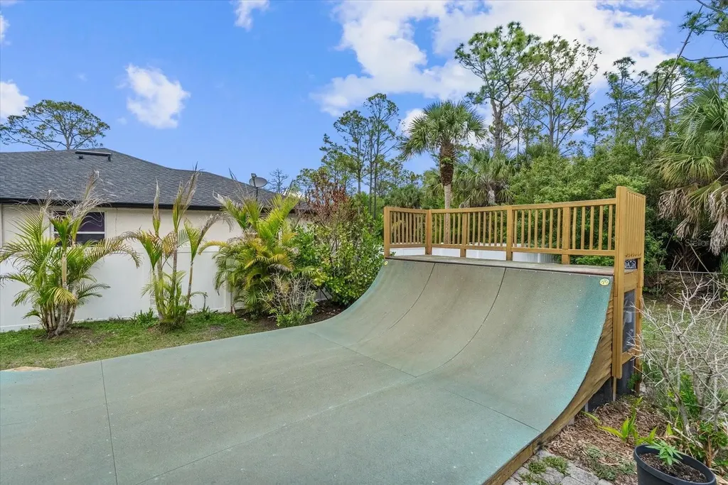 2896 Coldwater Lane North Port FL 34286