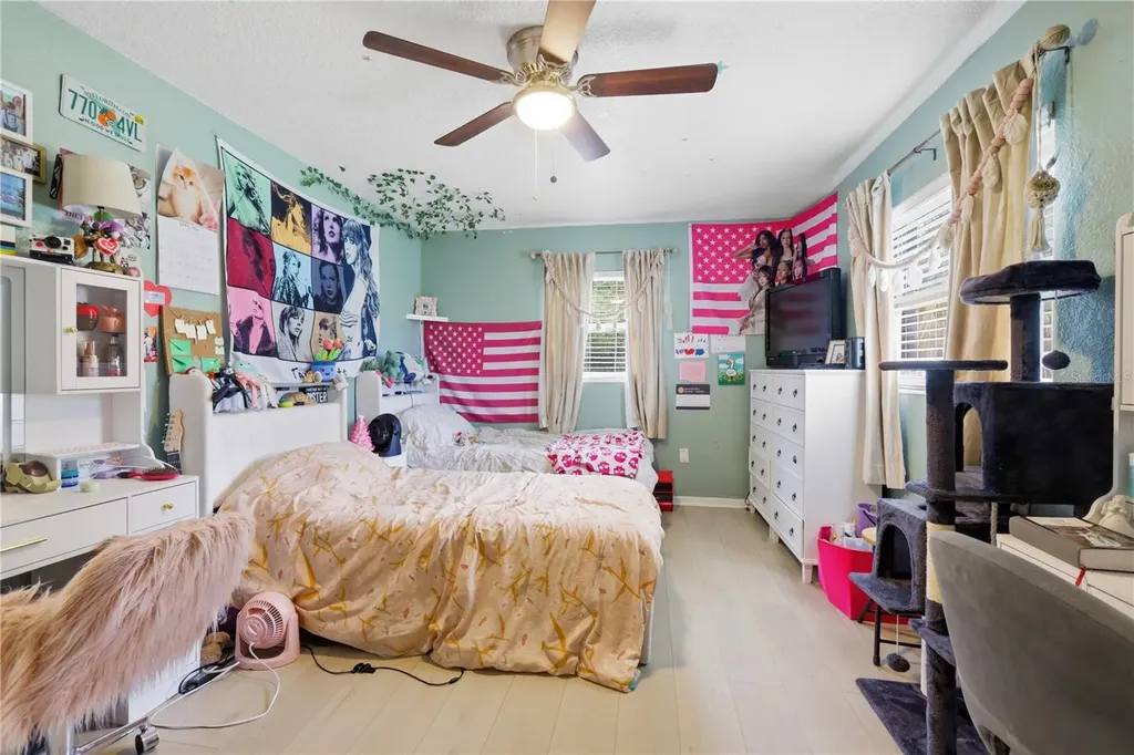 69 Crystal Drive Debary FL 32713