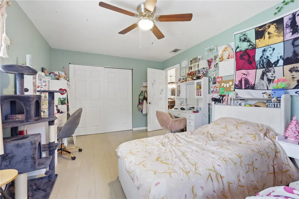 69 Crystal Drive Debary FL 32713