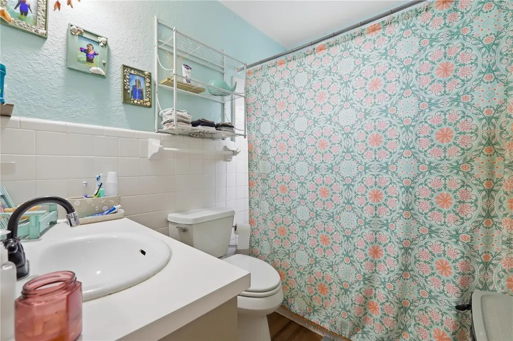 69 Crystal Drive Debary FL 32713
