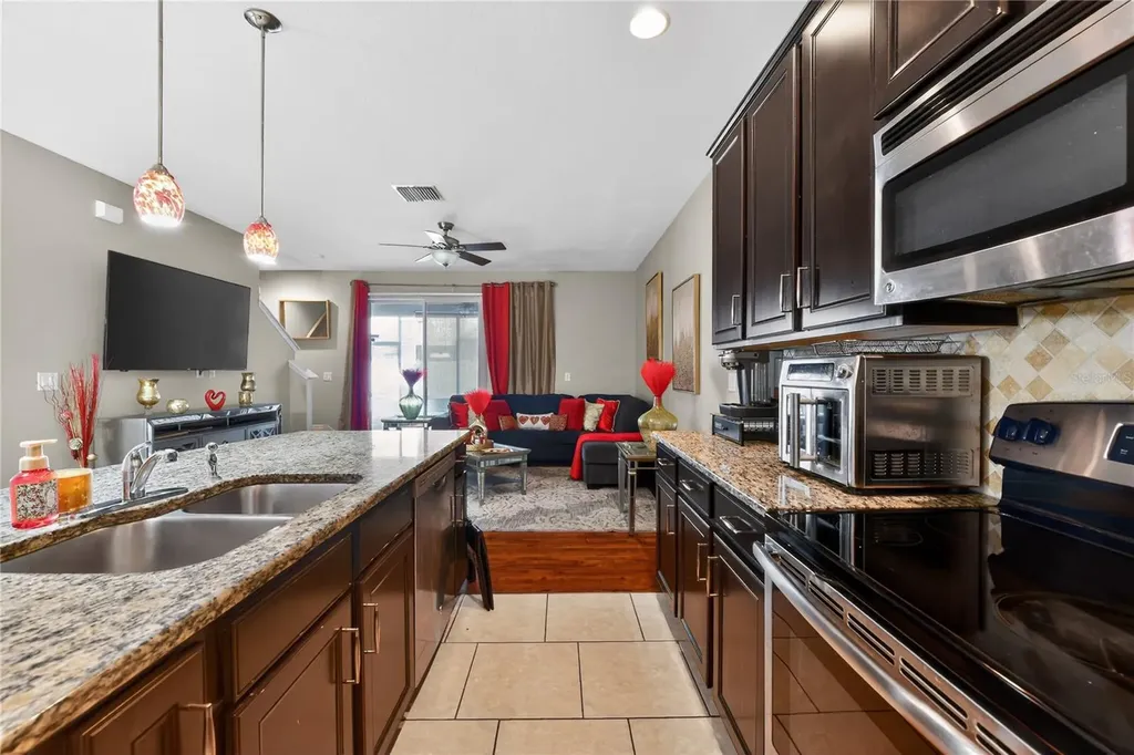 10420 Butterfly Wing Court Riverview FL 33578