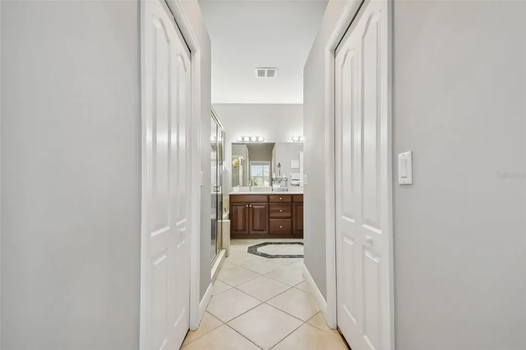 5056 Lakehurst Court Palmetto FL 34221