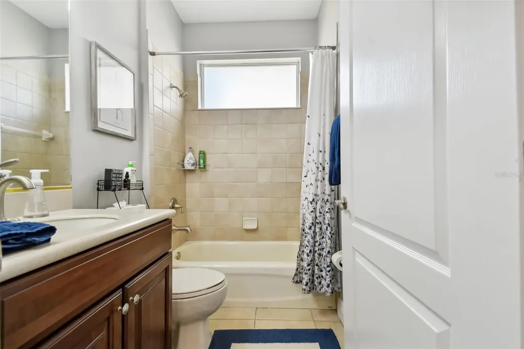 5056 Lakehurst Court Palmetto FL 34221