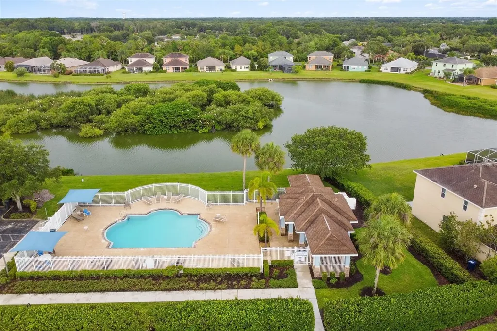 5056 Lakehurst Court Palmetto FL 34221