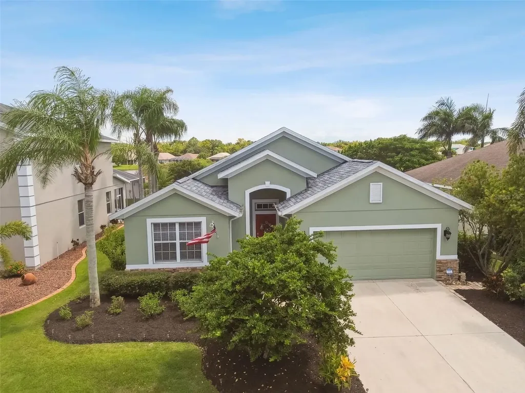 5056 Lakehurst Court Palmetto FL 34221