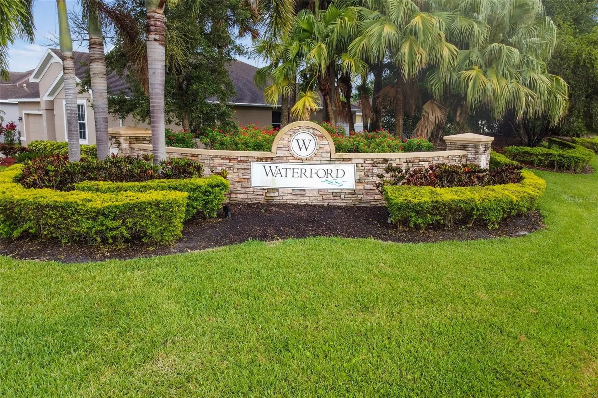 5056 Lakehurst Court Palmetto FL 34221