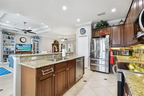 5056 Lakehurst Court Palmetto FL 34221