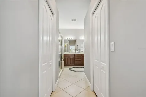 5056 Lakehurst Court Palmetto FL 34221