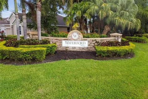 5056 Lakehurst Court Palmetto FL 34221