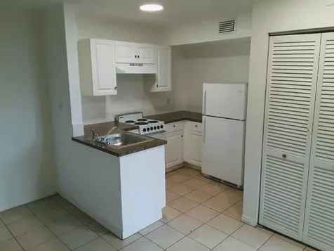 407 S Orion Avenue Clearwater FL 33765