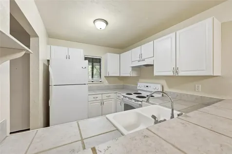 85 SE 16th Avenue Gainesville FL 32601