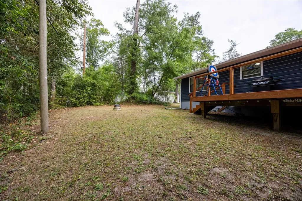 922 NW 39th Drive Gainesville FL 32605