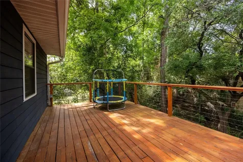 922 NW 39th Drive Gainesville FL 32605