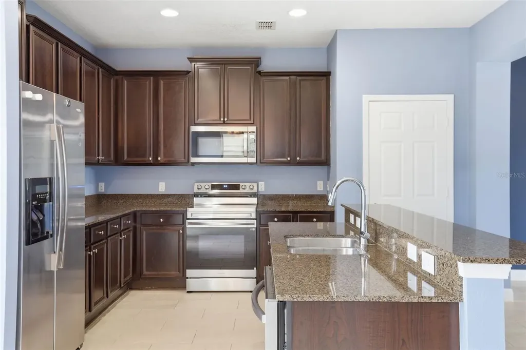 1347 Alston Bay Boulevard Apopka FL 32703