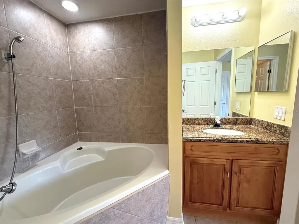121 Melissa Place Davenport FL 33837