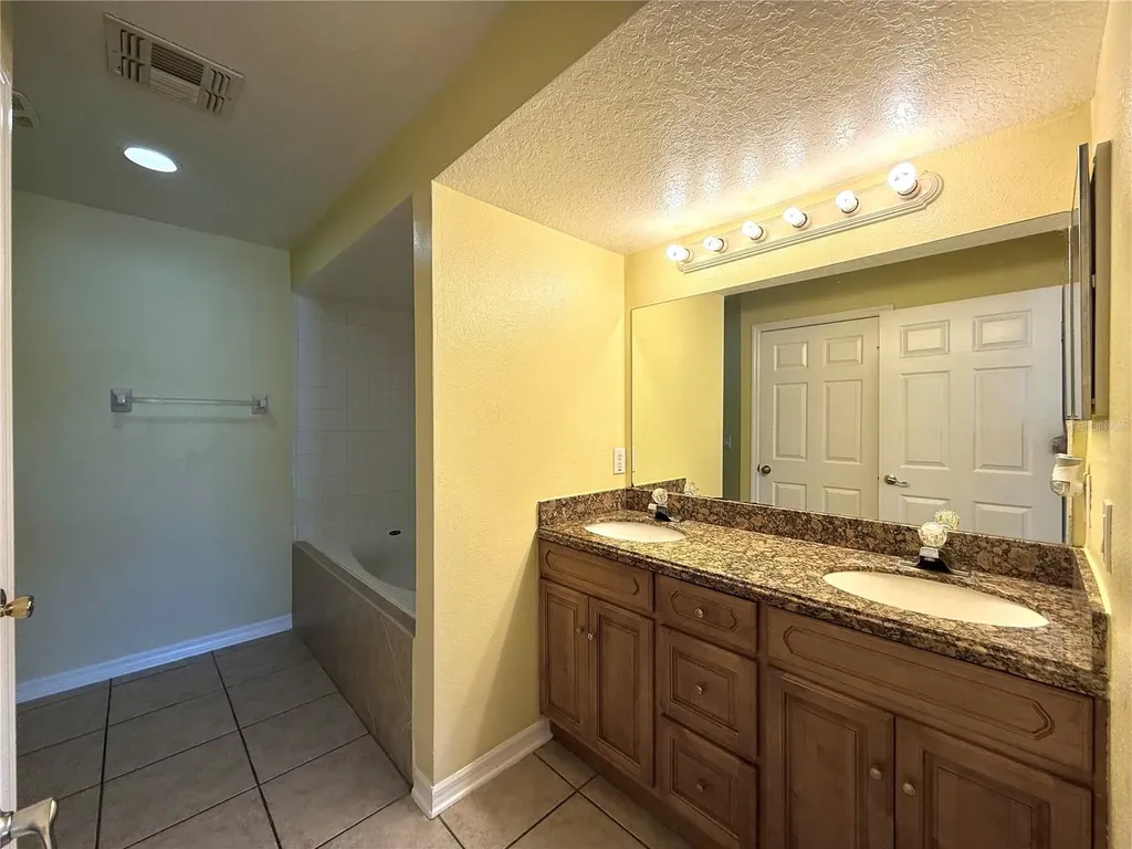 121 Melissa Place Davenport FL 33837