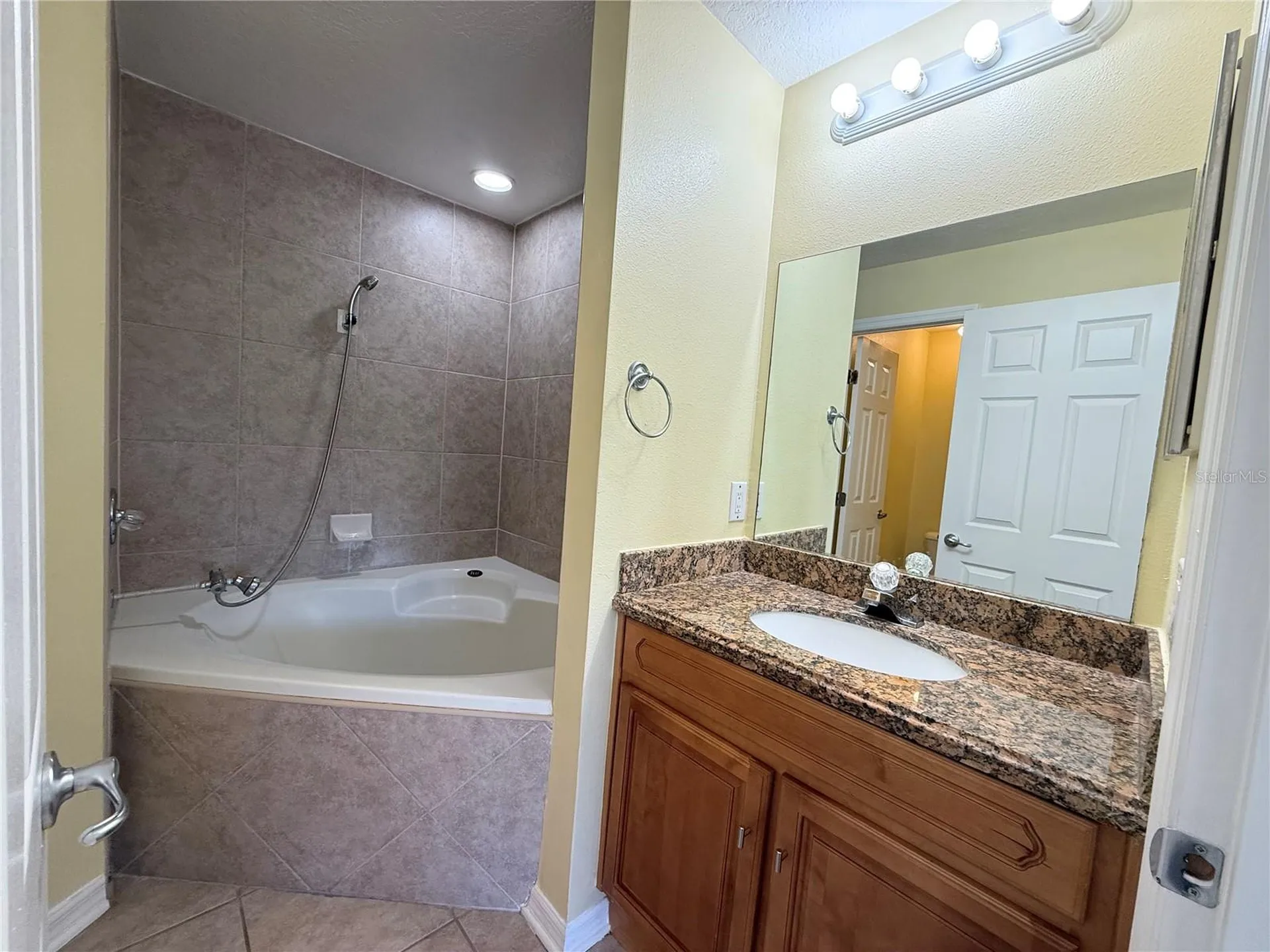 121 Melissa Place Davenport FL 33837