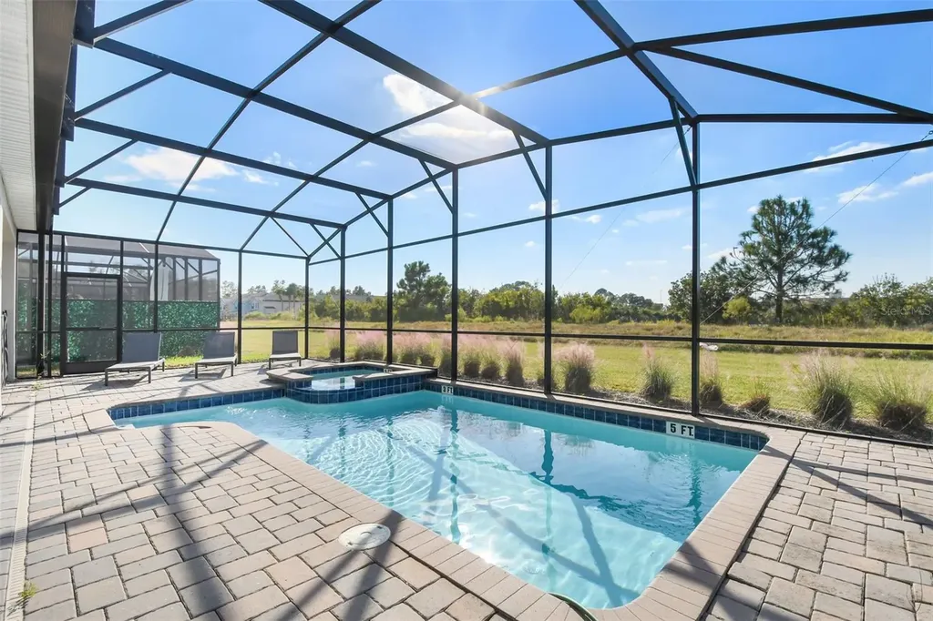 2874 Stanza Court Kissimmee FL 34746