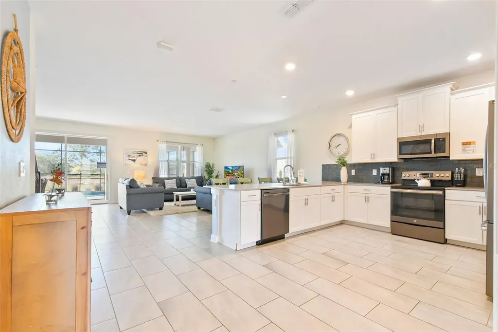 2874 Stanza Court Kissimmee FL 34746