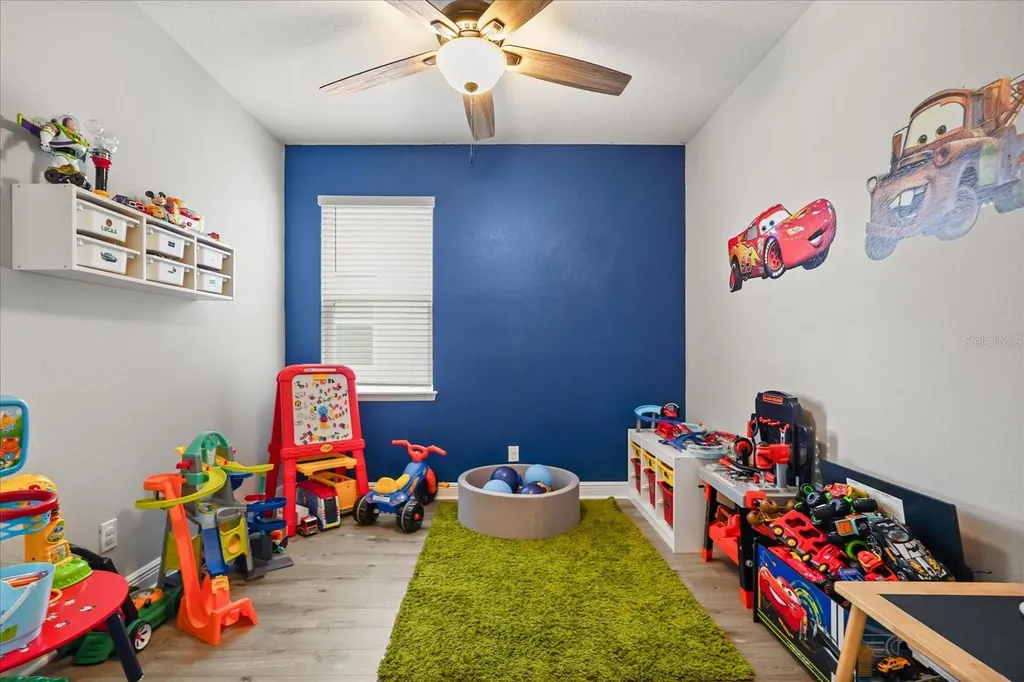 3943 Crawley Down Loop Sanford FL 32773