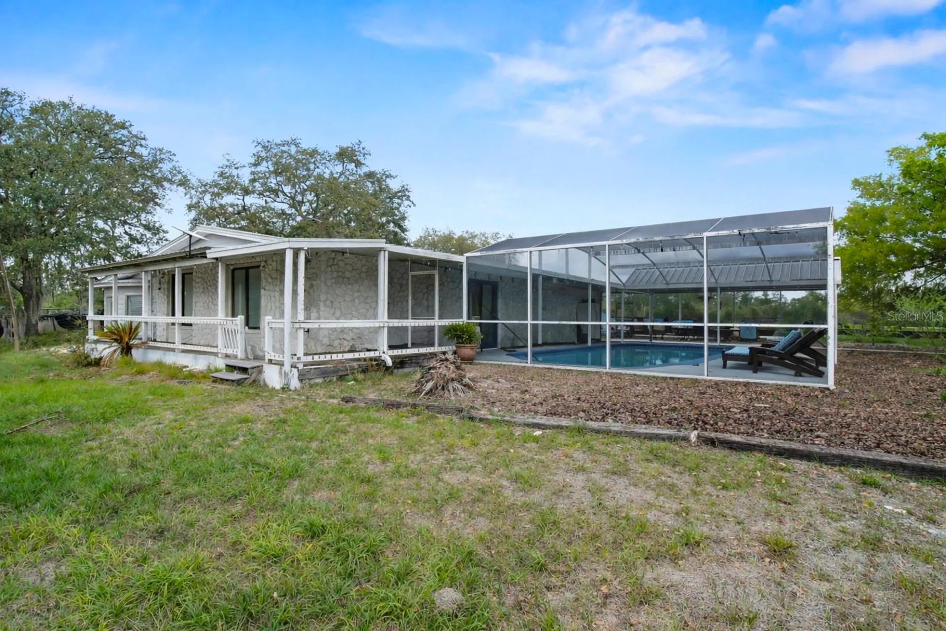 40945 Beach Road Eustis FL 32736