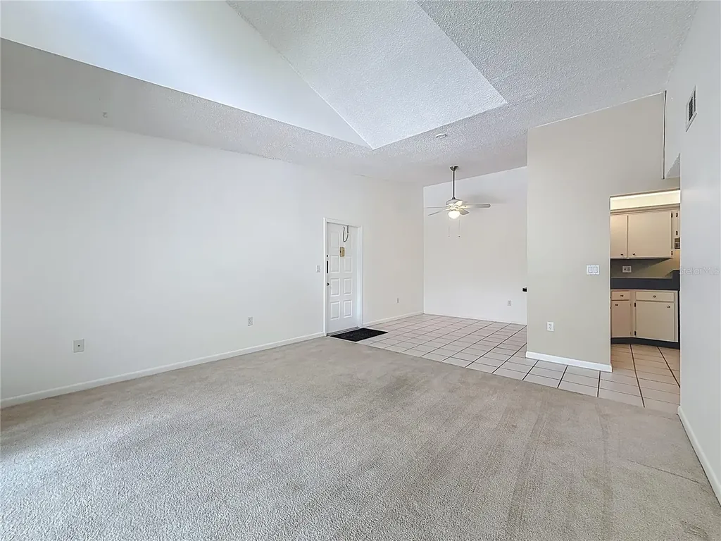 1372 Pine Ridge Circle E Tarpon Springs FL 34688