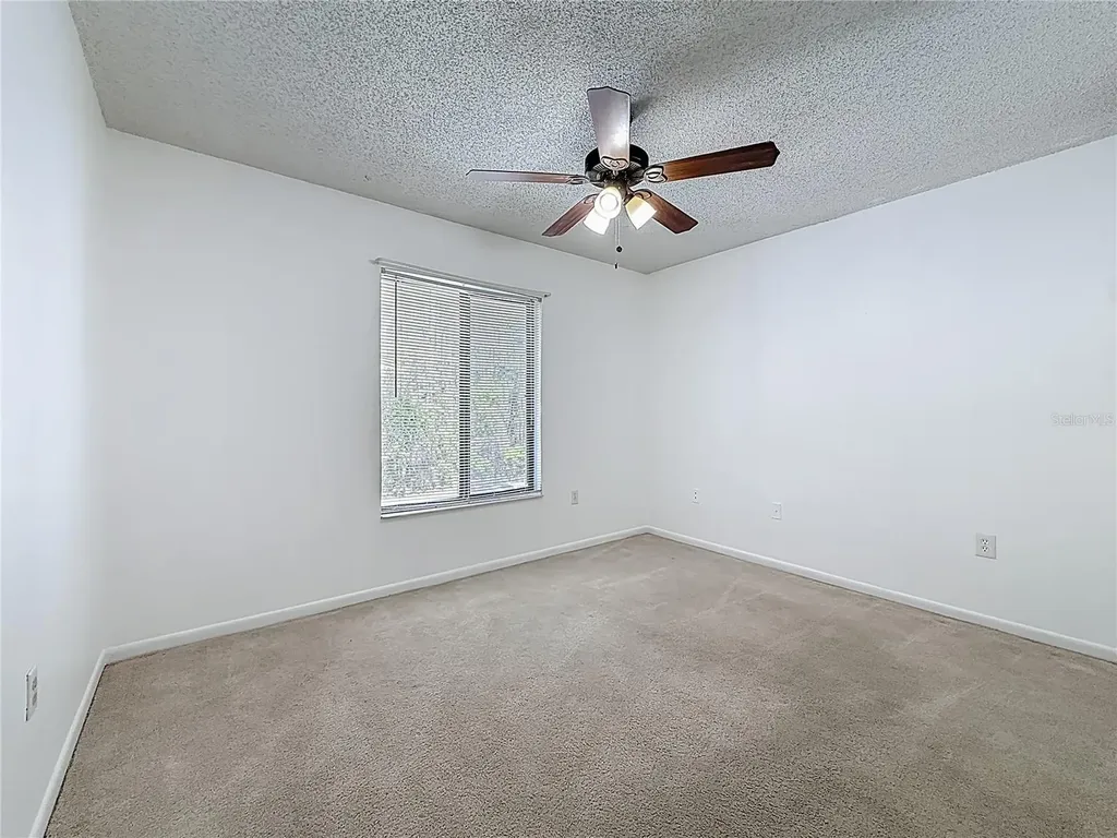 1372 Pine Ridge Circle E Tarpon Springs FL 34688