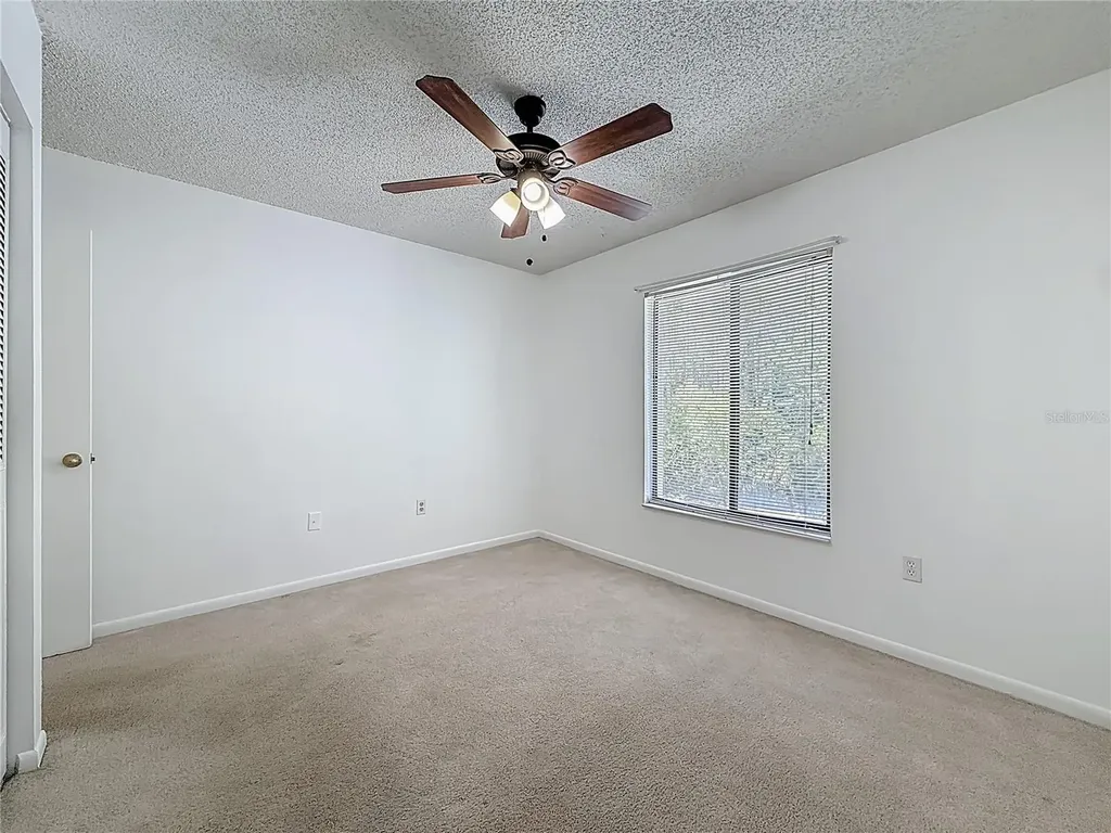 1372 Pine Ridge Circle E Tarpon Springs FL 34688