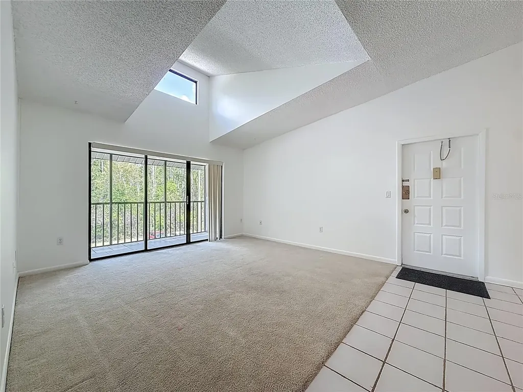 1372 Pine Ridge Circle E Tarpon Springs FL 34688