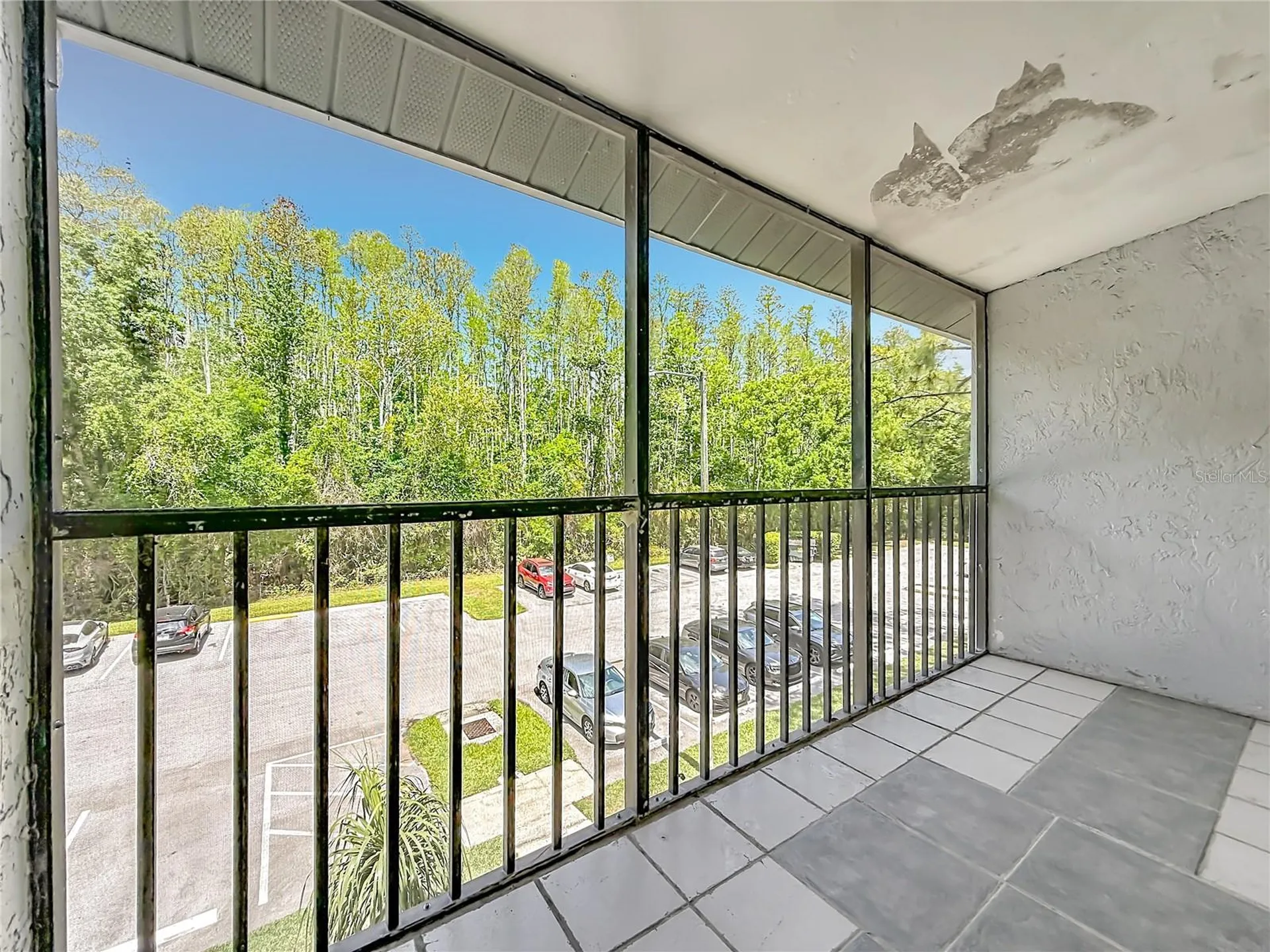 1372 Pine Ridge Circle E Tarpon Springs FL 34688