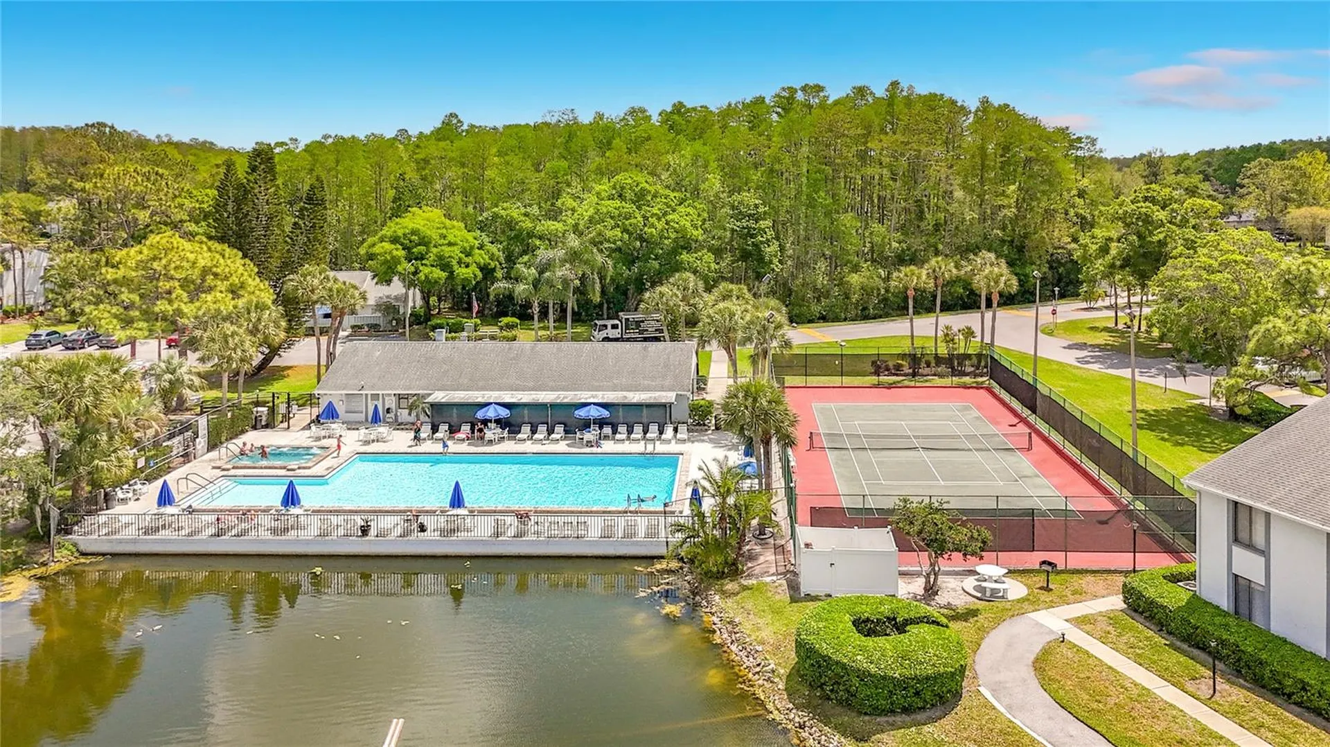 1372 Pine Ridge Circle E Tarpon Springs FL 34688