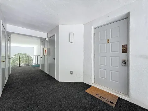 1372 Pine Ridge Circle E Tarpon Springs FL 34688