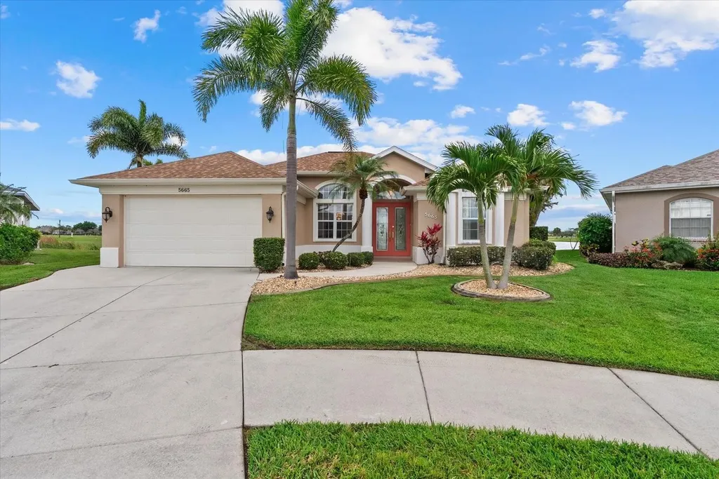 5665 Riviera Court North Port FL 34287