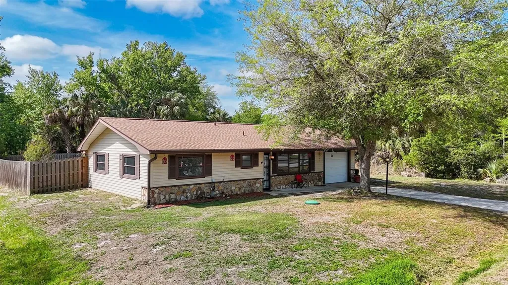 6822 W Doris Maretta Lane Homosassa FL 34446
