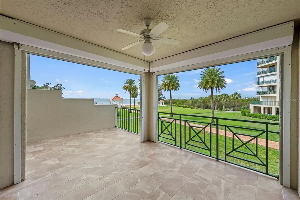 4780 Dolphin Cay Lane S St Petersburg FL 33711