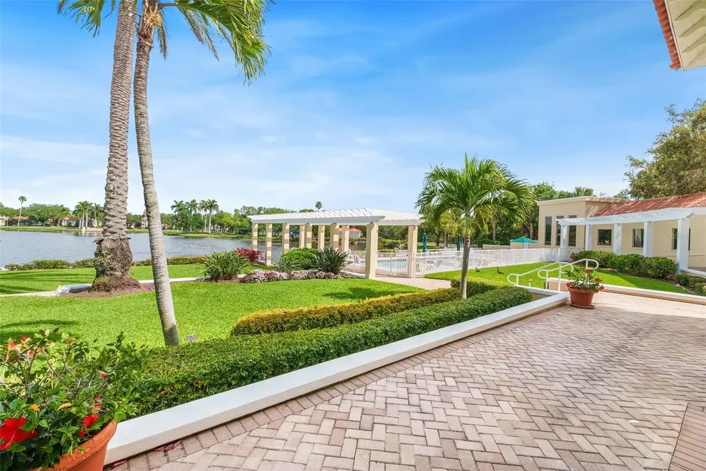 4780 Dolphin Cay Lane S St Petersburg FL 33711