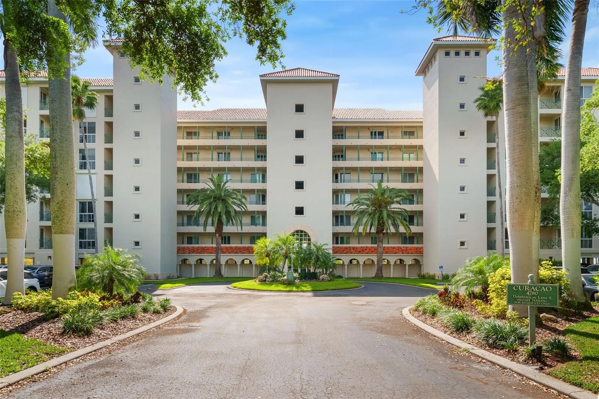 4780 Dolphin Cay Lane S St Petersburg FL 33711