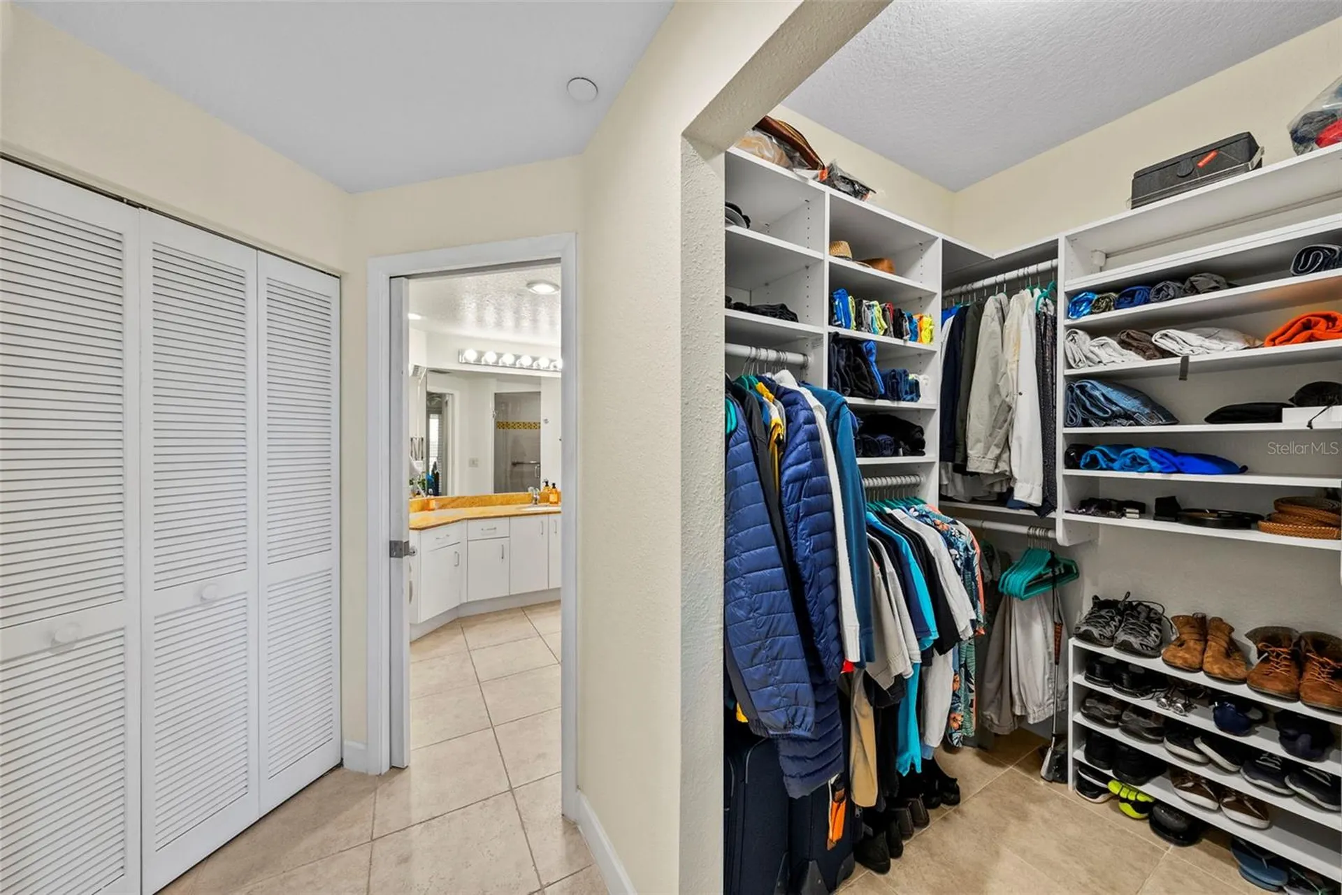4780 Dolphin Cay Lane S St Petersburg FL 33711