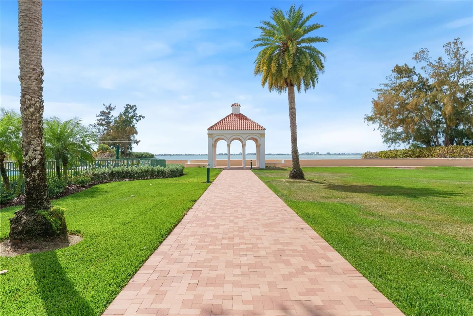 4780 Dolphin Cay Lane S St Petersburg FL 33711