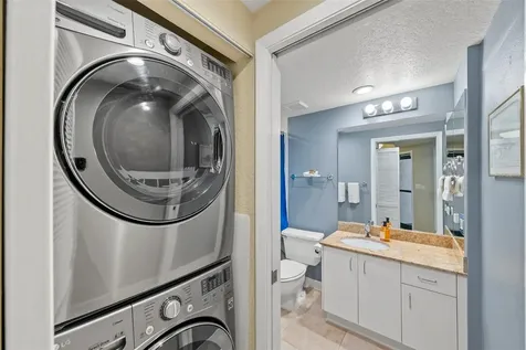 4780 Dolphin Cay Lane S St Petersburg FL 33711