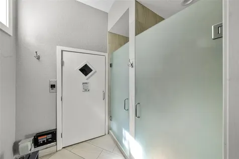 4780 Dolphin Cay Lane S St Petersburg FL 33711
