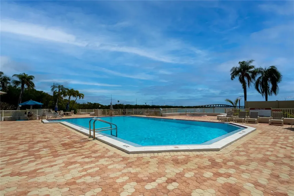 6361 Bahia Del Mar Boulevard St Petersburg FL 33715