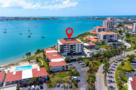 6361 Bahia Del Mar Boulevard St Petersburg FL 33715