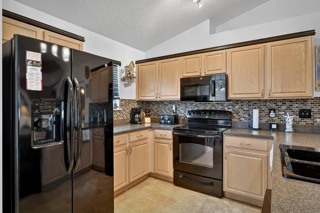 89 Robinson Drive Palm Coast FL 32164