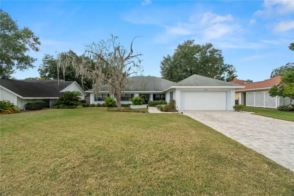 10408 Reclinata Lane Tampa FL 33618