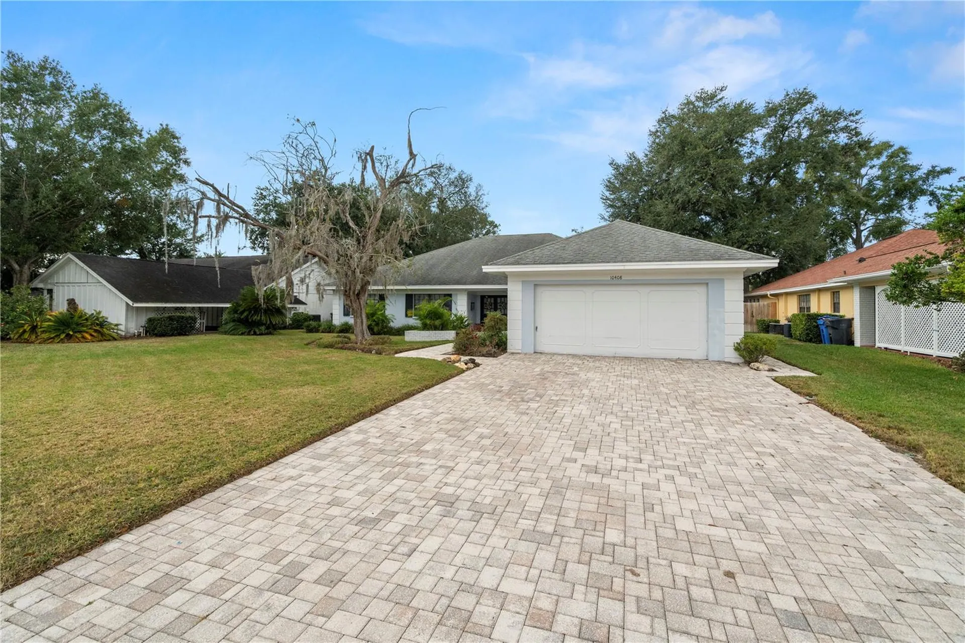 10408 Reclinata Lane Tampa FL 33618